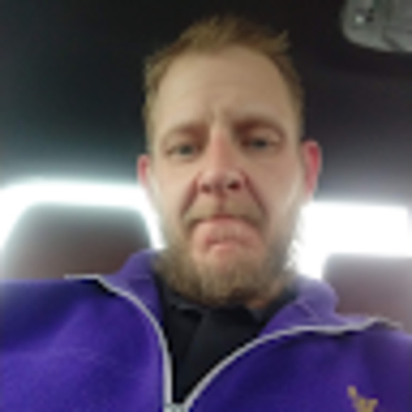 Meet your Posher, Chris - Picture 1 of 1